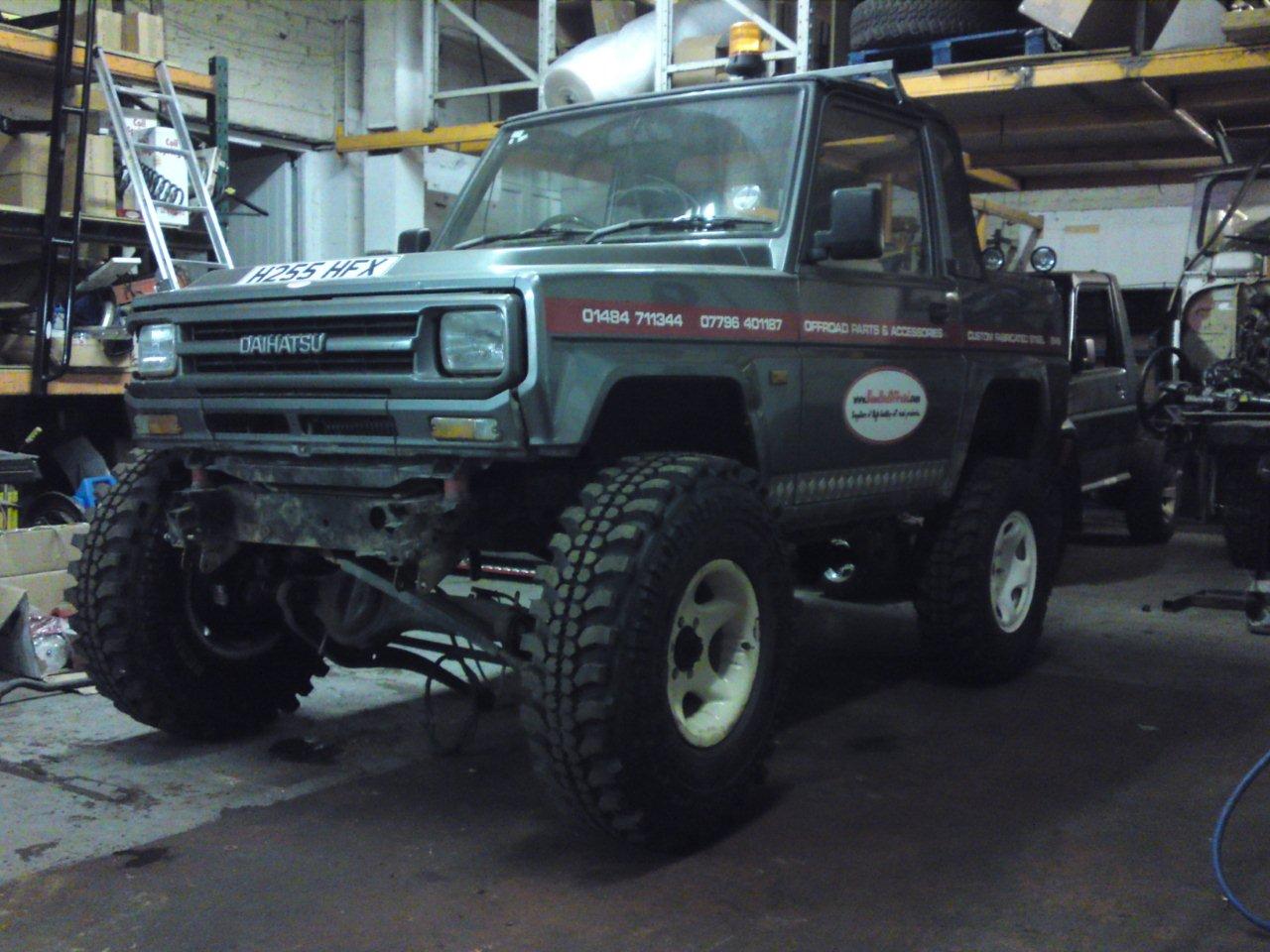 Landcruiser axles:- front axle 1st mock up  Daihatsu 